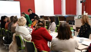 Nowoczesny Marketing i Innowacje Technologiczne w Bibliotece: Rewolucja Wiedzy w Zachodniopomorskich Bibliotekach!